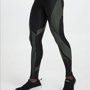 SoulCycle Lululemon Mapped out leggings